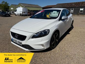 VOLVO V40 D4 [190] R DESIGN Nav 5dr Geartronic