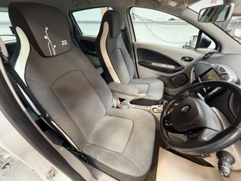 RENAULT ZOE 65kW Dynamique Intens 5dr Auto