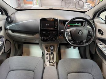 RENAULT ZOE 65kW Dynamique Intens 5dr Auto