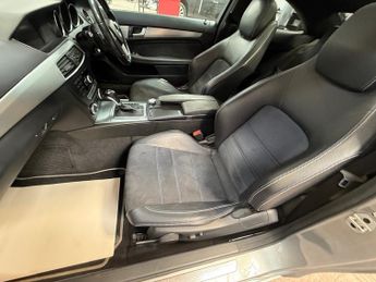 MERCEDES-BENZ C CLASS C220 CDI AMG Sport Edition 2dr Auto [Premium Plus]