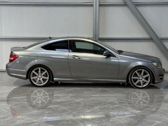 MERCEDES-BENZ C CLASS C220 CDI AMG Sport Edition 2dr Auto [Premium Plus]