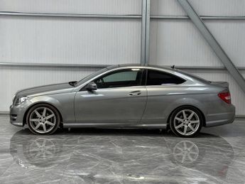 MERCEDES-BENZ C CLASS C220 CDI AMG Sport Edition 2dr Auto [Premium Plus]