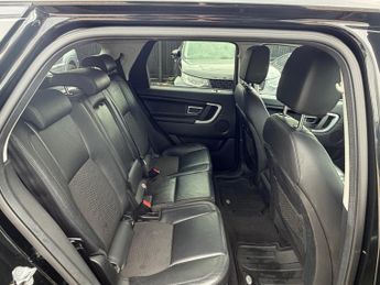 LAND ROVER DISCOVERY SPORT 2.0 TD4 180 SE Tech 5dr Auto