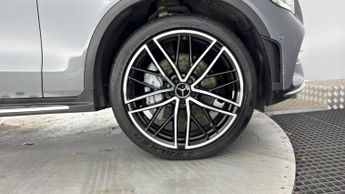 MERCEDES-BENZ GLC 3.0 GLC43 V6 AMG (Premium Plus) SUV 5dr Petrol G-Tronic+ 4MATIC 
