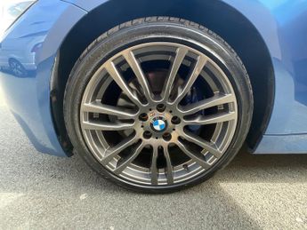 BMW 3 SERIES 320i xDrive M Sport 4dr Step Auto