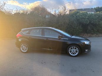 FORD FOCUS 1.6 125 Zetec 5dr Powershift