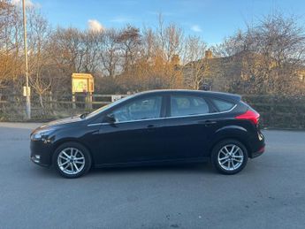 FORD FOCUS 1.6 125 Zetec 5dr Powershift