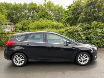 FORD FOCUS 1.6 125 Zetec 5dr Powershift