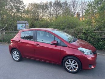 TOYOTA YARIS 1.33 VVT-i TR 5dr Multidrive S