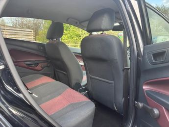 FORD FIESTA 1.4 Titanium 5dr Auto