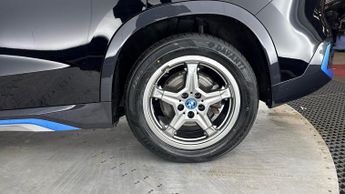 BMW IX1 30 66.5kWh xLine SUV 5dr Electric Auto xDrive (11kW Charger) (31