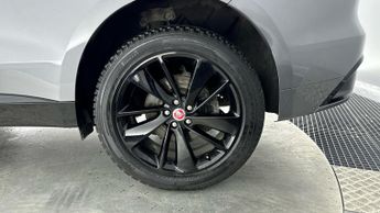 JAGUAR F-PACE 2.0 D200 MHEV R-Dynamic Black SUV 5dr Diesel Auto AWD Euro 6 (s/