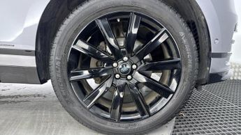 LAND ROVER RANGE ROVER VELAR 2.0 D240 R-Dynamic HSE SUV 5dr Diesel Auto 4WD Euro 6 (s/s) (240