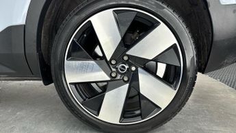 VOLVO C40 Recharge 69kWh Ultimate SUV 5dr Electric Auto RWD (238 ps)