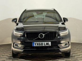VOLVO XC40 2.0 D3 R DESIGN 5dr