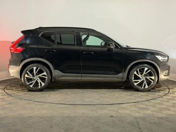 VOLVO XC40 2.0 D3 R DESIGN 5dr