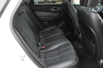 LAND ROVER RANGE ROVER VELAR 2.0 D180 S 5dr Auto