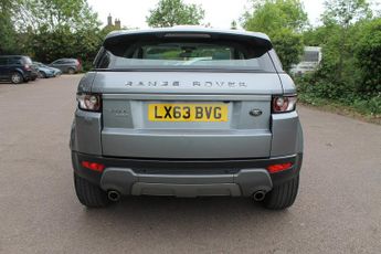 LAND ROVER RANGE ROVER EVOQUE 2.2 SD4 Pure 5dr Auto [Tech Pack]