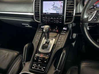 PORSCHE CAYENNE S Diesel 5dr Tiptronic S
