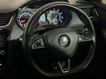 SKODA OCTAVIA 2.0 TDI CR vRS 5dr DSG 4x4
