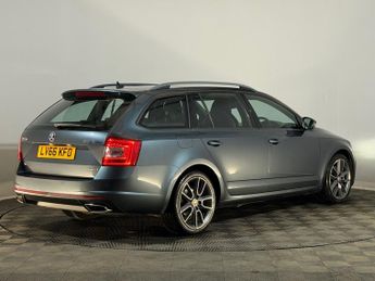 SKODA OCTAVIA 2.0 TDI CR vRS 5dr DSG 4x4