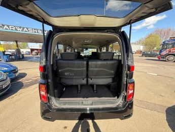 NISSAN ELGRAND 2.5 HIGHWAY STAR 4WD