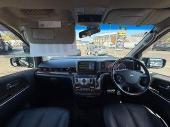 NISSAN ELGRAND 2.5 HIGHWAY STAR 4WD