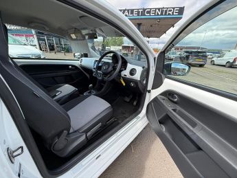 VOLKSWAGEN UP! 1.0 HIGH UP! AUTOMATIC