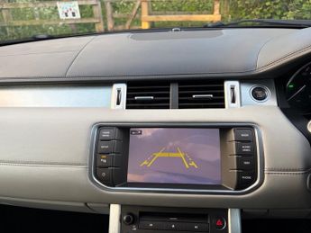 LAND ROVER RANGE ROVER EVOQUE 2.2 SD4 Prestige 5dr Auto