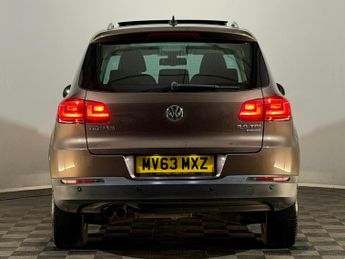 VOLKSWAGEN TIGUAN 2.0 TDi BlueMotion Tech Match 5dr DSG