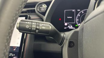 LEXUS LBX 1.5 VVT-iE Premium SUV 5dr Petrol Hybrid E-CVT Euro 6 (s/s) (136