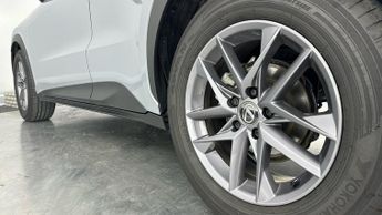 LEXUS LBX 1.5 VVT-iE Premium SUV 5dr Petrol Hybrid E-CVT Euro 6 (s/s) (136