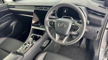 LEXUS LBX 1.5 VVT-iE Premium SUV 5dr Petrol Hybrid E-CVT Euro 6 (s/s) (136
