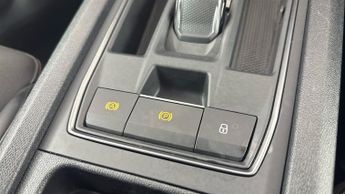 CUPRA FORMENTOR 1.4 eHybrid 12.8kWh V1 SUV 5dr Petrol Plug-in Hybrid DSG Euro 6 