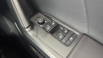 CUPRA FORMENTOR 1.4 eHybrid 12.8kWh V1 SUV 5dr Petrol Plug-in Hybrid DSG Euro 6 