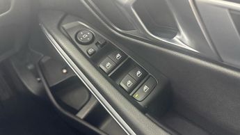 BMW 3 SERIES 2.0 330e 12kWh Sport Saloon 4dr Petrol Plug-in Hybrid Auto Euro 