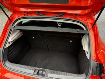 RENAULT CLIO 1.6 E-TECH full hybrid 145 Evolution 5dr Auto