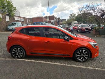 RENAULT CLIO 1.6 E-TECH full hybrid 145 Evolution 5dr Auto
