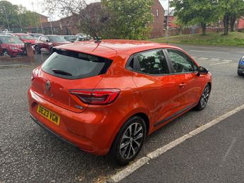 RENAULT CLIO 1.6 E-TECH full hybrid 145 Evolution 5dr Auto