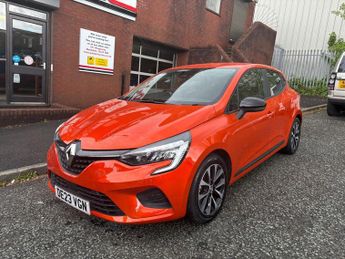 RENAULT CLIO 1.6 E-TECH full hybrid 145 Evolution 5dr Auto