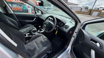 PEUGEOT 308 1.6 HDi 90 S 5dr