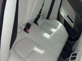 JAGUAR XE 2.0d [180] Portfolio 4dr Auto