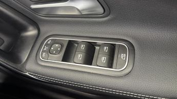 MERCEDES-BENZ CLA 1.3 CLA250e 15.6kWh AMG Line (Premium Plus) Coupe 4dr Petrol Plu