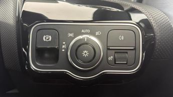 MERCEDES-BENZ CLA 1.3 CLA250e 15.6kWh AMG Line (Premium Plus) Coupe 4dr Petrol Plu