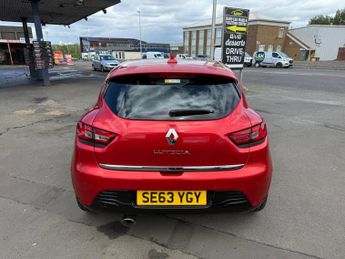 RENAULT CLIO 1.2 AUTOMATIC