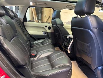 LAND ROVER RANGE ROVER SPORT 3.0 SD V6 HSE SUV 5dr Diesel Auto 4WD Euro 6 (s/s) (306 ps)