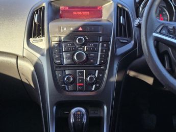 VAUXHALL ASTRA 1.6i 16V Active 5dr