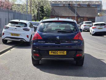 PEUGEOT 3008 1.6 HDi Exclusive 5dr