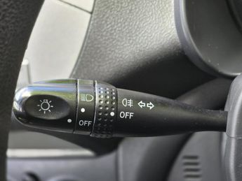 VOLVO V40 D3 Cross Country Lux Nav 5dr Geartronic