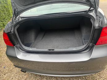 BMW 3 SERIES 318i SE 4dr Step Auto